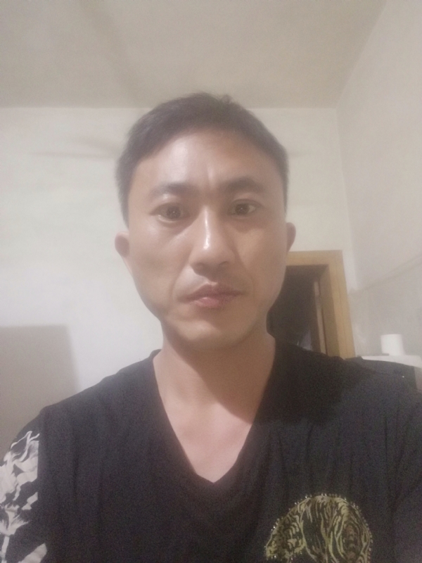 真爱无悔的第一张照片--宜宾相亲服务中心