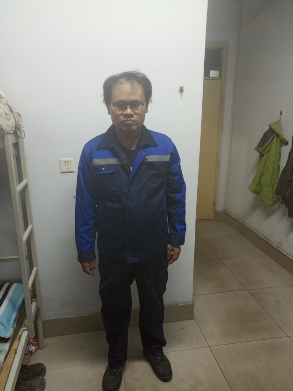 黄俊的第一张照片--宜宾相亲服务中心
