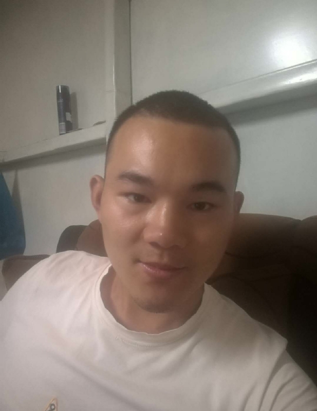 小強。。的第一张照片--宜宾相亲服务中心