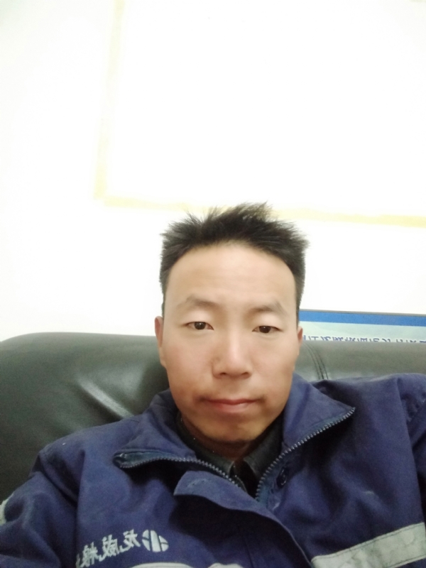 东西南北风的第一张照片--宜宾相亲服务中心