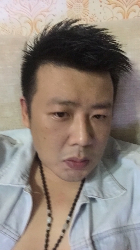 沐浴阳光的第一张照片--宜宾相亲服务中心