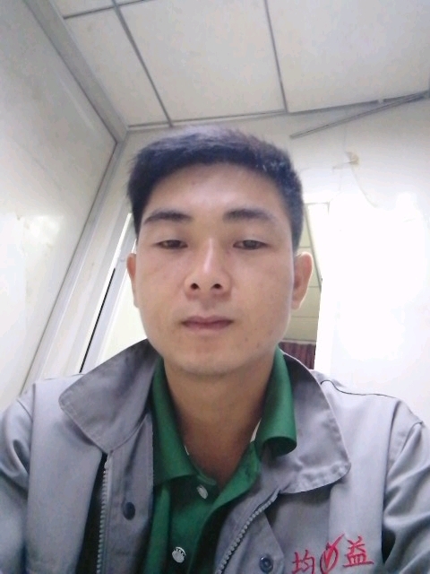 枫叶的第一张照片--宜宾相亲服务中心