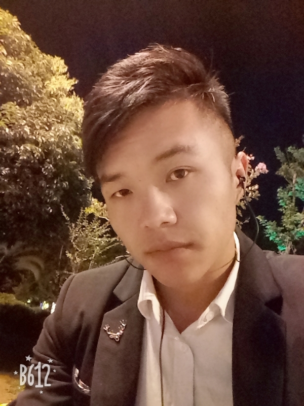 只求一陪伴的第一张照片--宜宾相亲服务中心