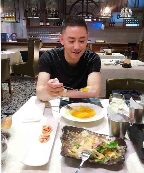 空空如也的第一张照片--宜宾相亲服务中心