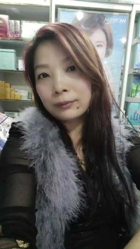 胡静的第一张照片--宜宾相亲服务中心
