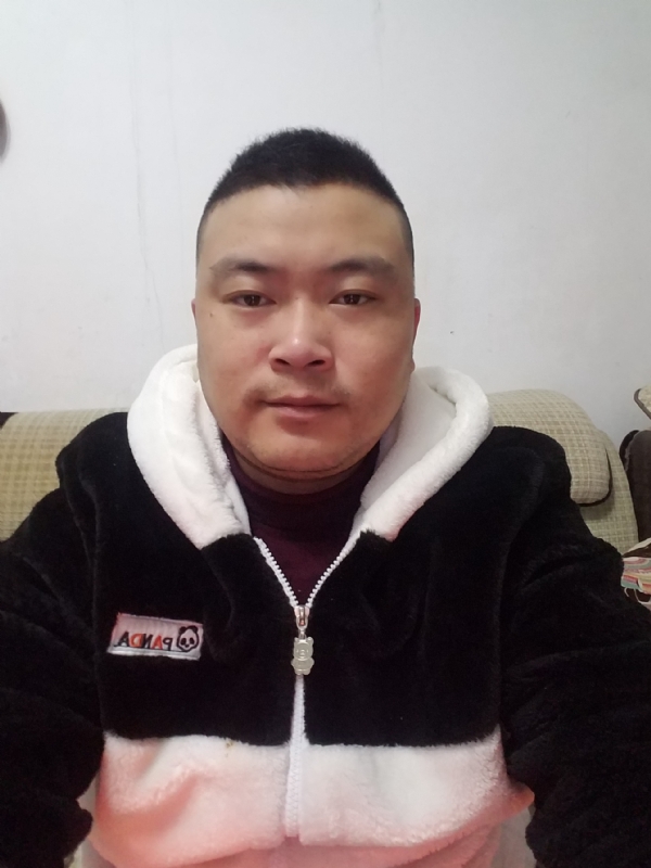 风的第一张照片--宜宾相亲服务中心