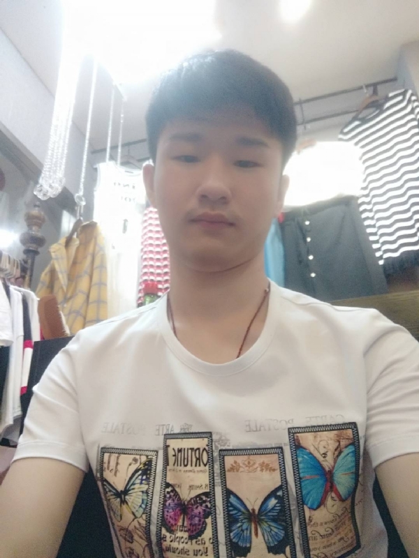 许你一世的第一张照片--宜宾相亲服务中心