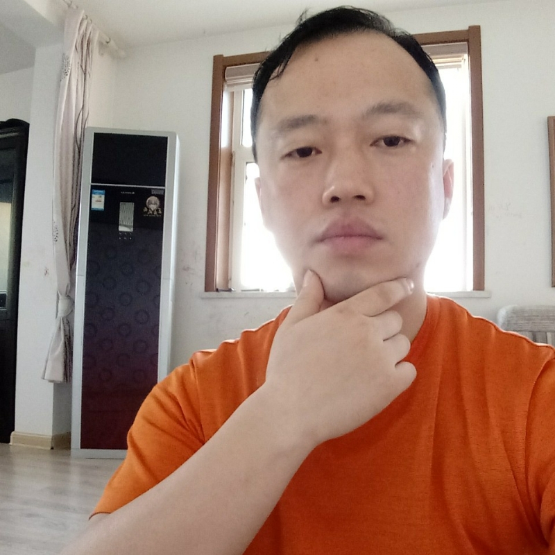 爱热闹的人的第一张照片--宜宾相亲服务中心