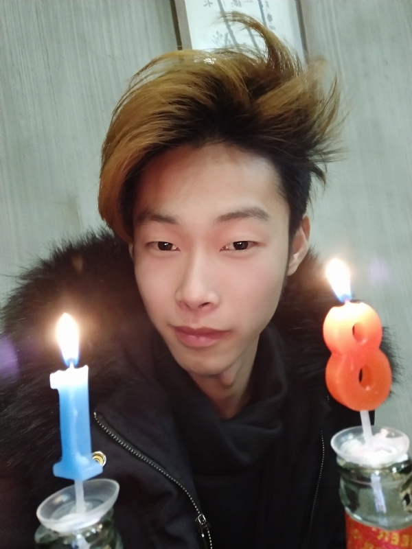 渣男的第一张照片--宜宾相亲服务中心