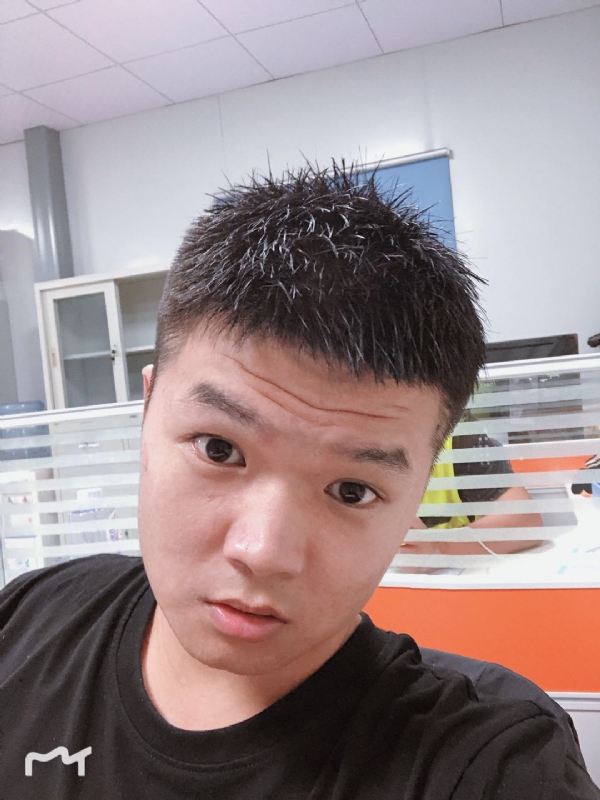 不忘初心的第一张照片--宜宾相亲服务中心
