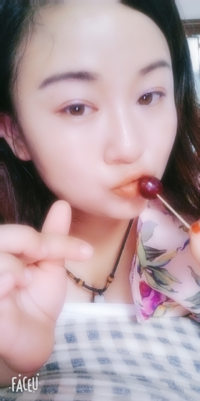 霸气璐妞的第一张照片--宜宾相亲服务中心