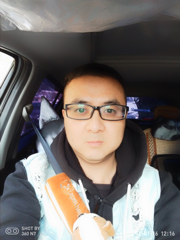 香烟最懂男人心的第一张照片--宜宾相亲服务中心