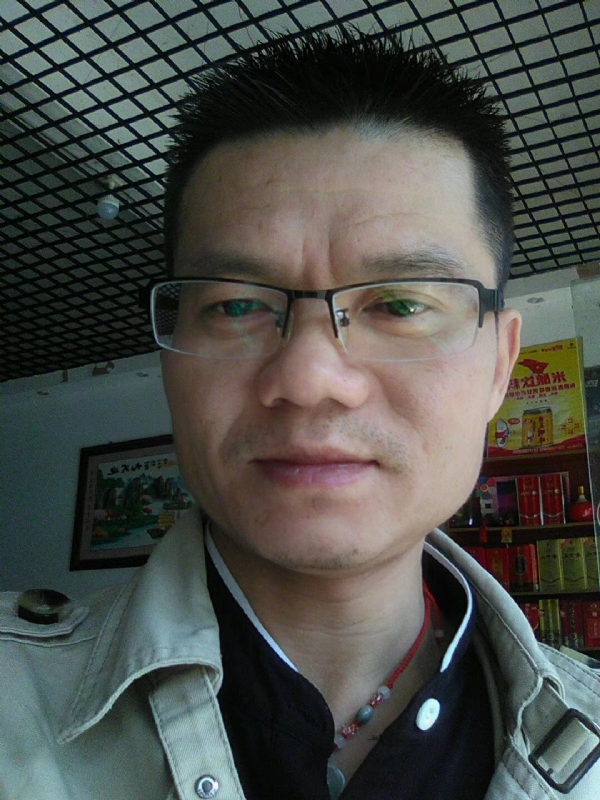 飘逸的第一张照片--宜宾相亲服务中心