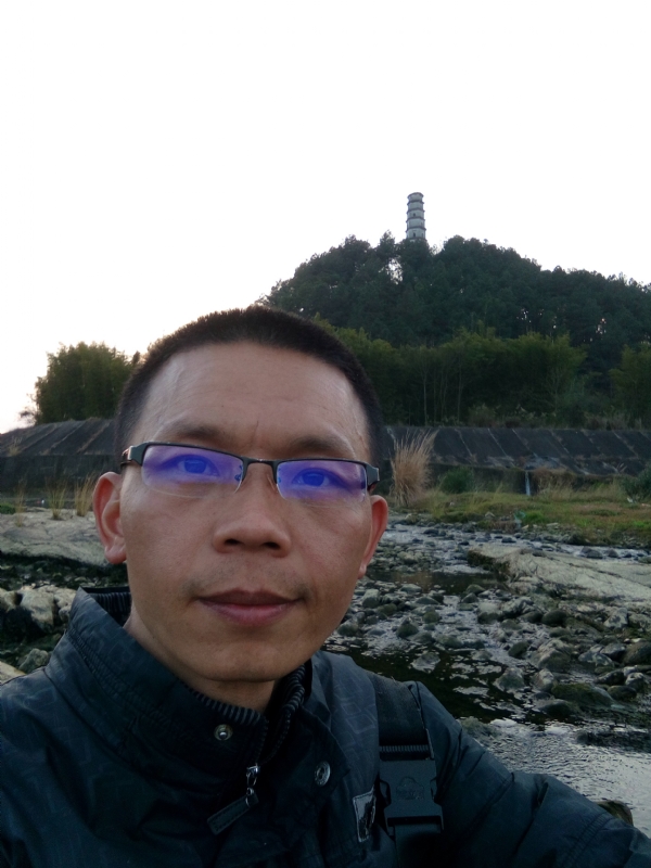 jame的第三张照片--宜宾相亲服务中心