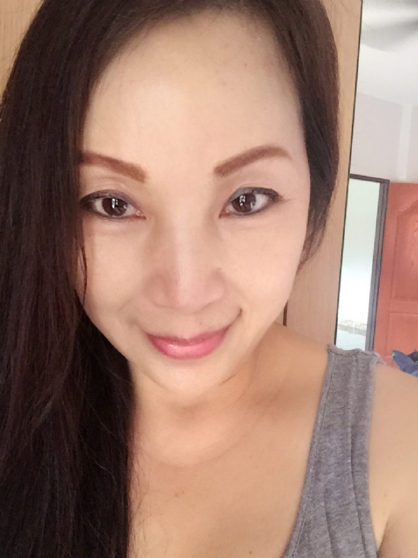 ying的第一张照片--宜宾相亲服务中心