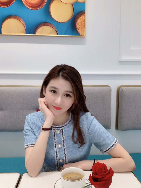 Emily的第二张照片--宜宾相亲服务中心
