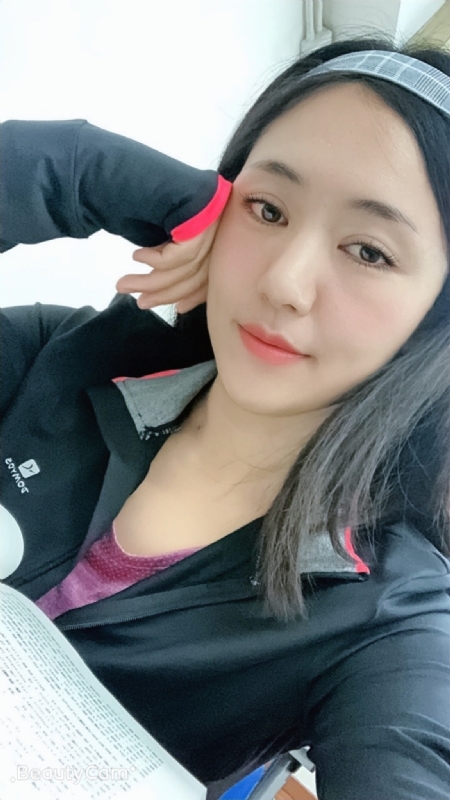 飄兒的第二张照片--宜宾相亲服务中心