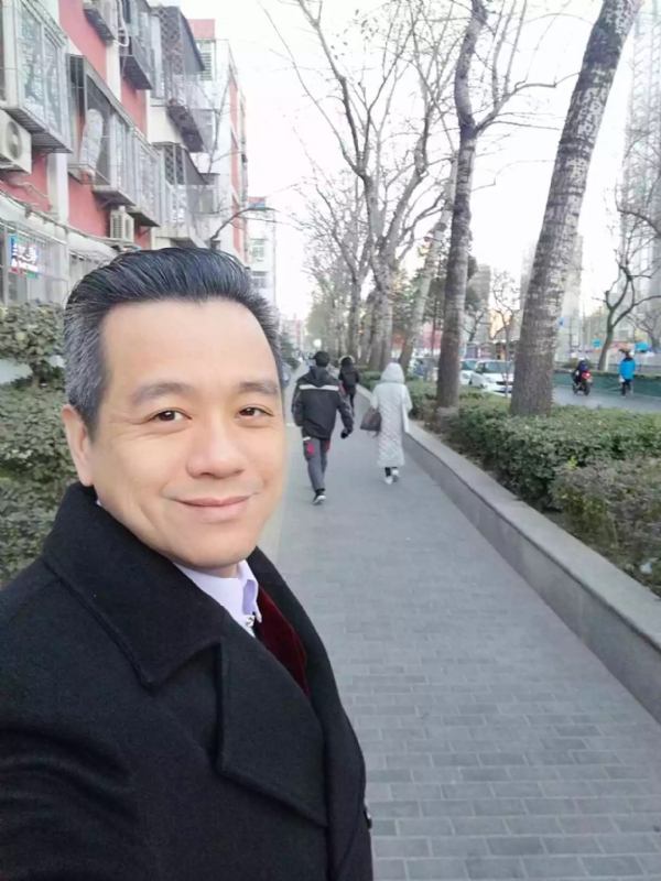 球控的第一张照片--宜宾相亲服务中心