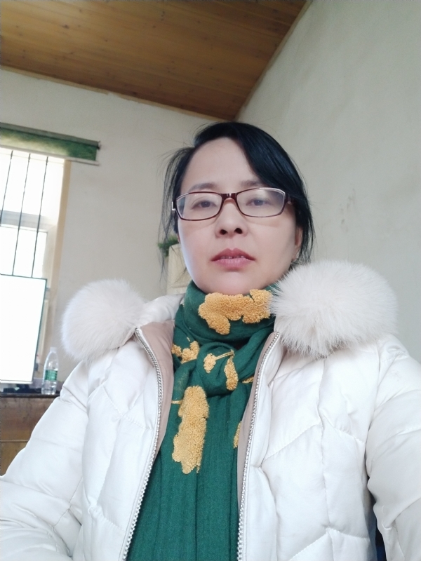 想想的第一张照片--宜宾相亲服务中心