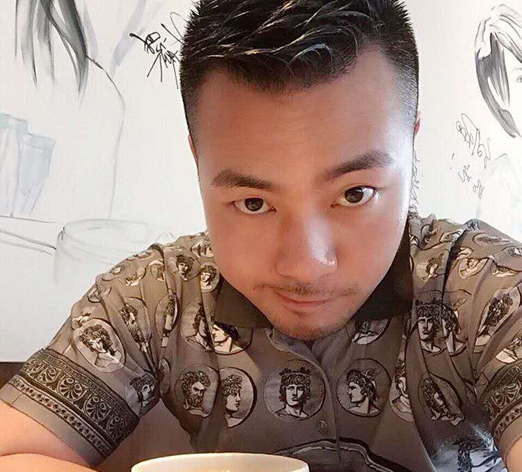 刘江平的第一张照片--宜宾相亲服务中心