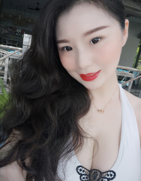 yoyo的第一张照片--宜宾相亲服务中心