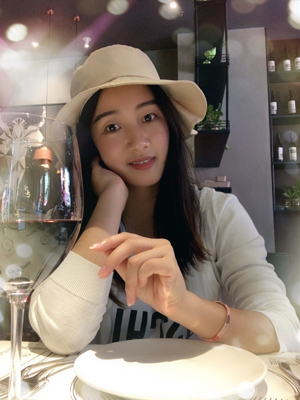 Daisy的第一张照片--宜宾相亲服务中心