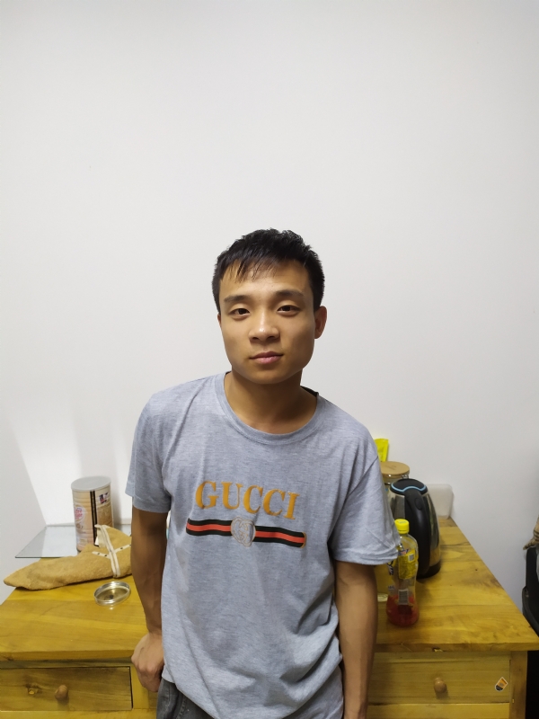 站着等你三千年的第一张照片--宜宾相亲服务中心