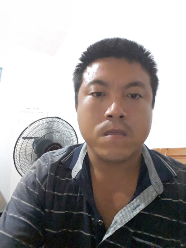 孤独的人的第一张照片--宜宾相亲服务中心
