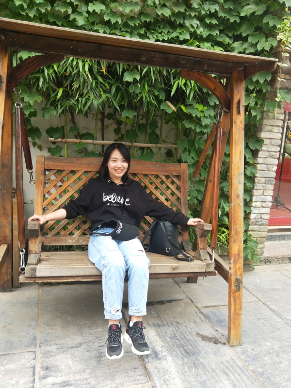 KT的第一张照片--宜宾相亲服务中心