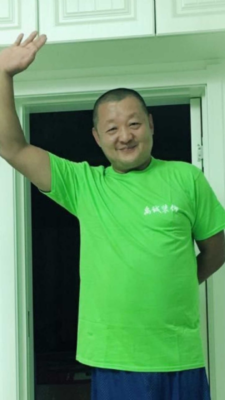 孤独的第一张照片--宜宾相亲服务中心