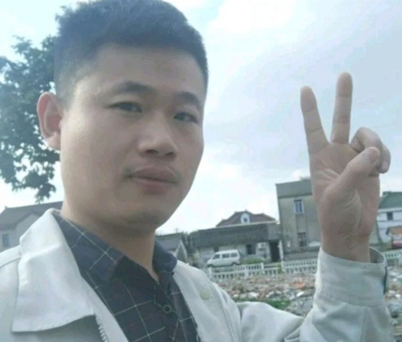 兰花的第一张照片--宜宾相亲服务中心