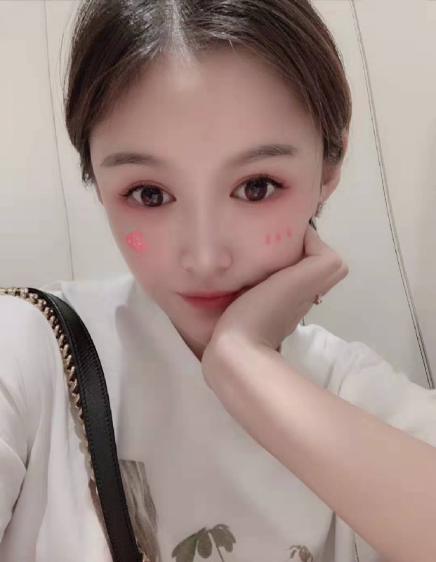 fei菲儿的第一张照片--宜宾相亲服务中心