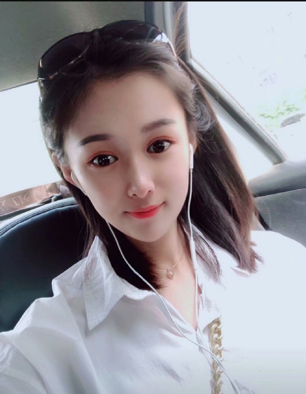 蒋荣荣的第一张照片--宜宾相亲服务中心