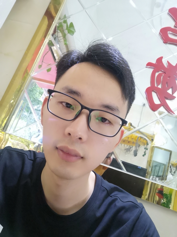 嗨喽先生的第一张照片--宜宾相亲服务中心