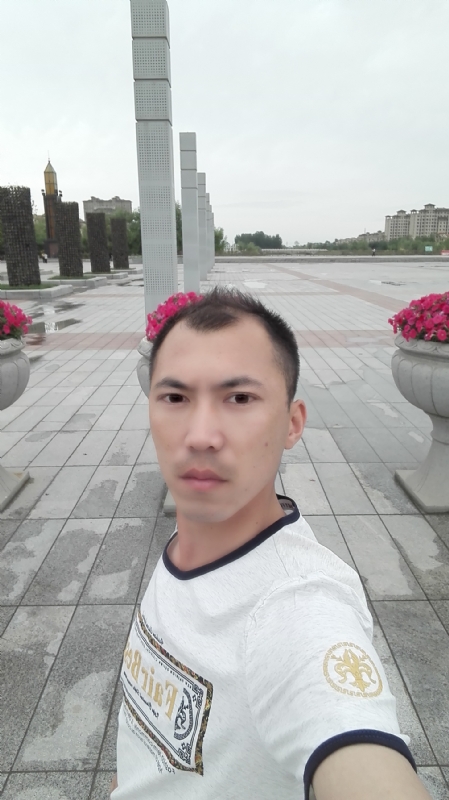 天平的第一张照片--宜宾相亲服务中心