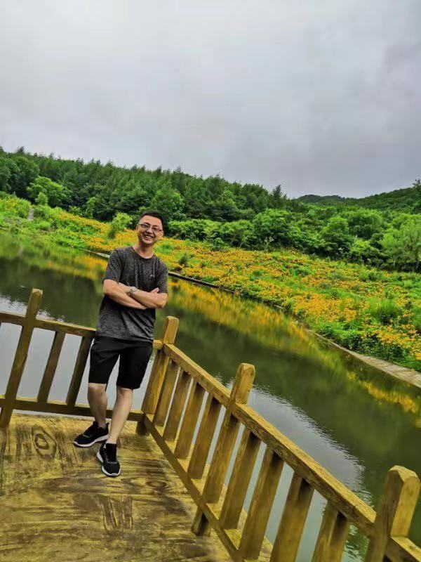 正能量的第二张照片--宜宾相亲服务中心
