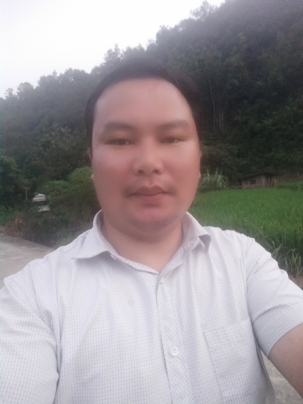 阿王的第一张照片--宜宾相亲服务中心