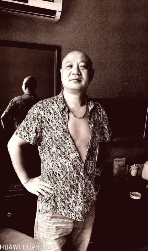 该谁是谁的第一张照片--宜宾相亲服务中心