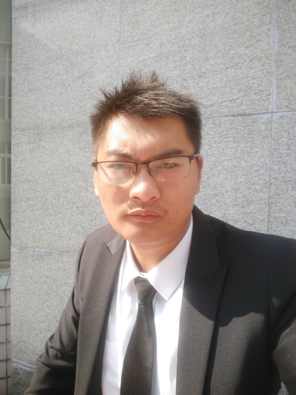 孤独的人的第一张照片--宜宾相亲服务中心