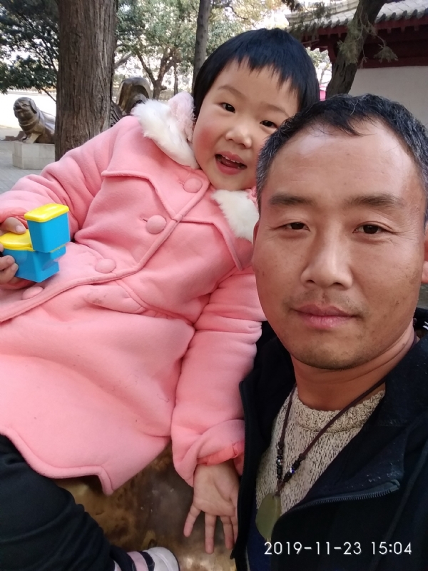摩羯的第一张照片--宜宾相亲服务中心