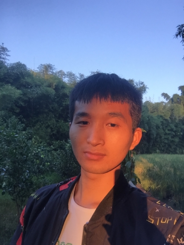 主动就会有故事的第一张照片--宜宾相亲服务中心