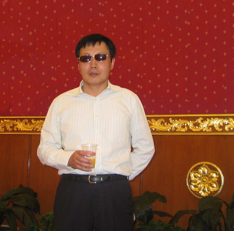 威胜的第二张照片--宜宾相亲服务中心