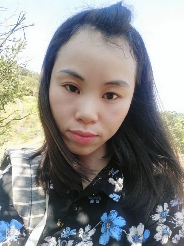 英英的第一张照片--宜宾相亲服务中心