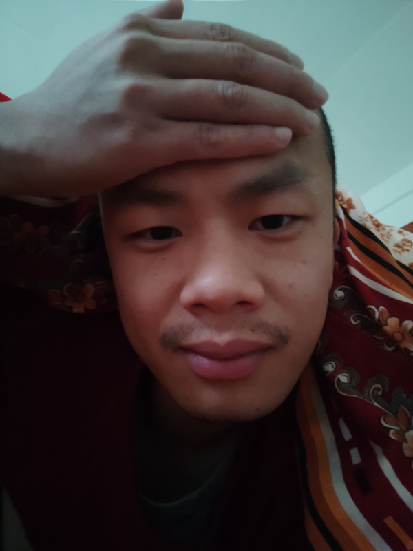 开心鬼在哪呢的第一张照片--宜宾相亲服务中心