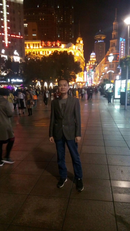 水池养鱼的第一张照片--宜宾相亲服务中心