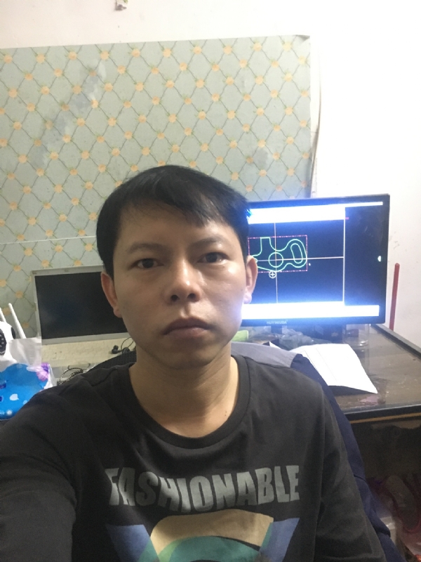 黄叶枫的第一张照片--宜宾相亲服务中心