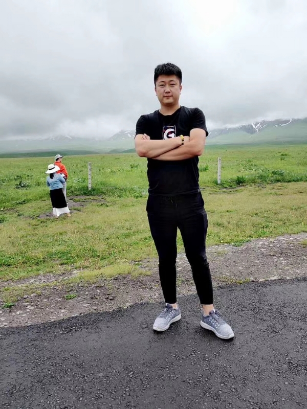 时间厮守的第一张照片--宜宾相亲服务中心