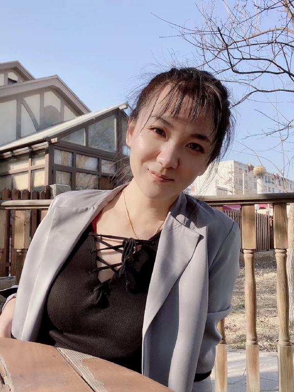 包容的第三张照片--宜宾相亲服务中心
