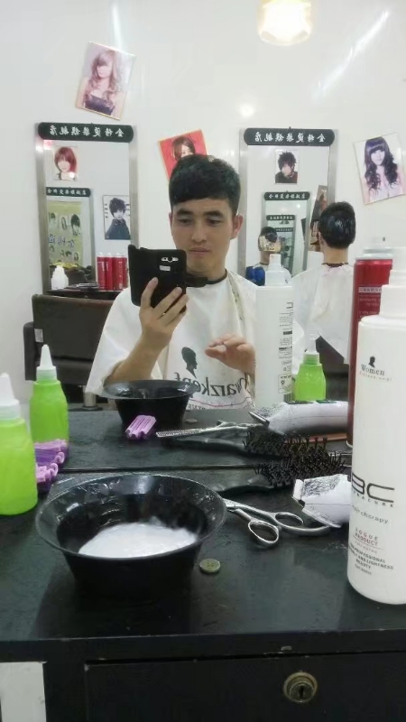 牛郎的第二张照片--宜宾相亲服务中心