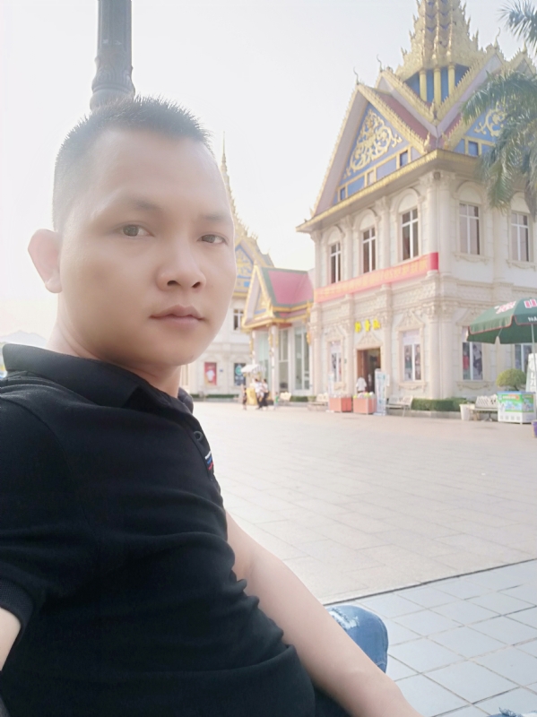 漂泊者的第一张照片--宜宾相亲服务中心